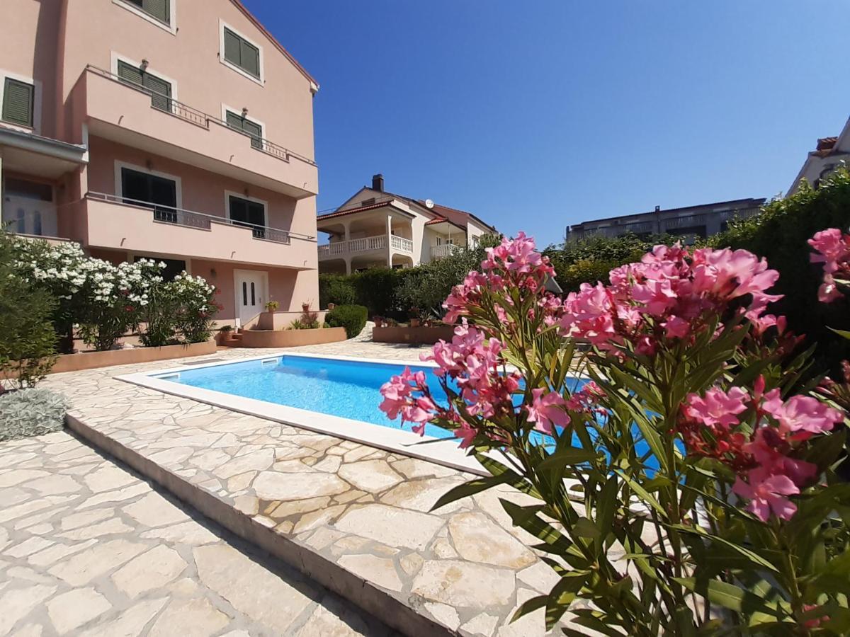 Apartments Lara & Luka Zadar Exterior foto